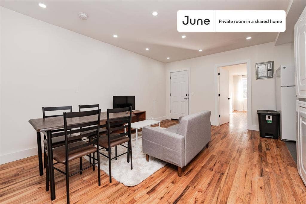 3 BR in New York City