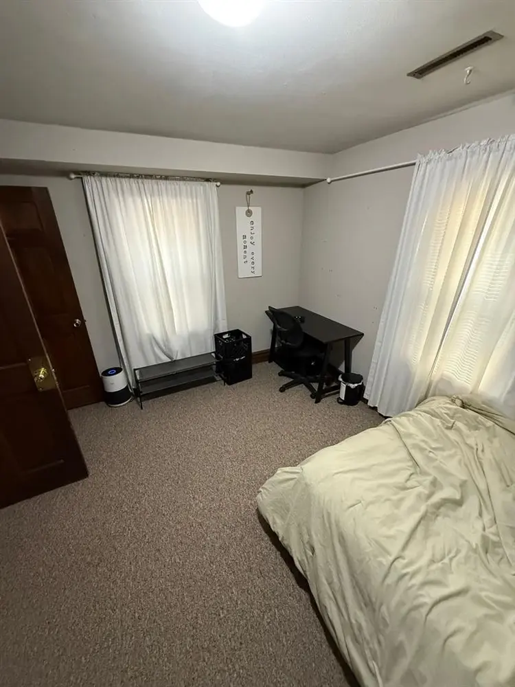 Large room next to Camp Rendall