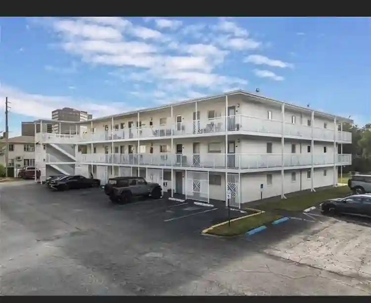 Private Furnished Room