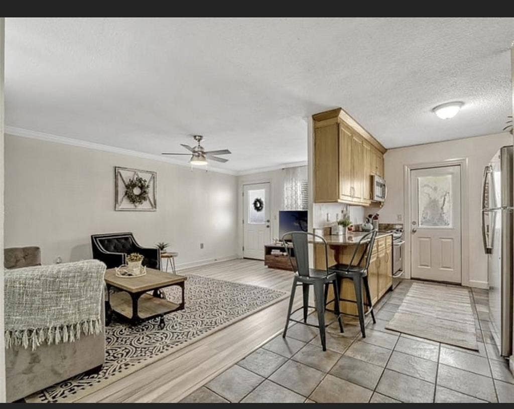 Private Furnished Room