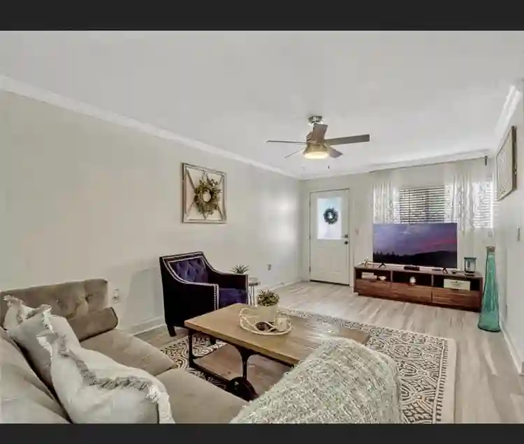 Private Furnished Room