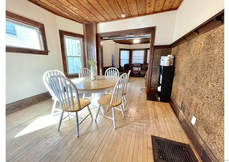 Looking for a subleaser for my room