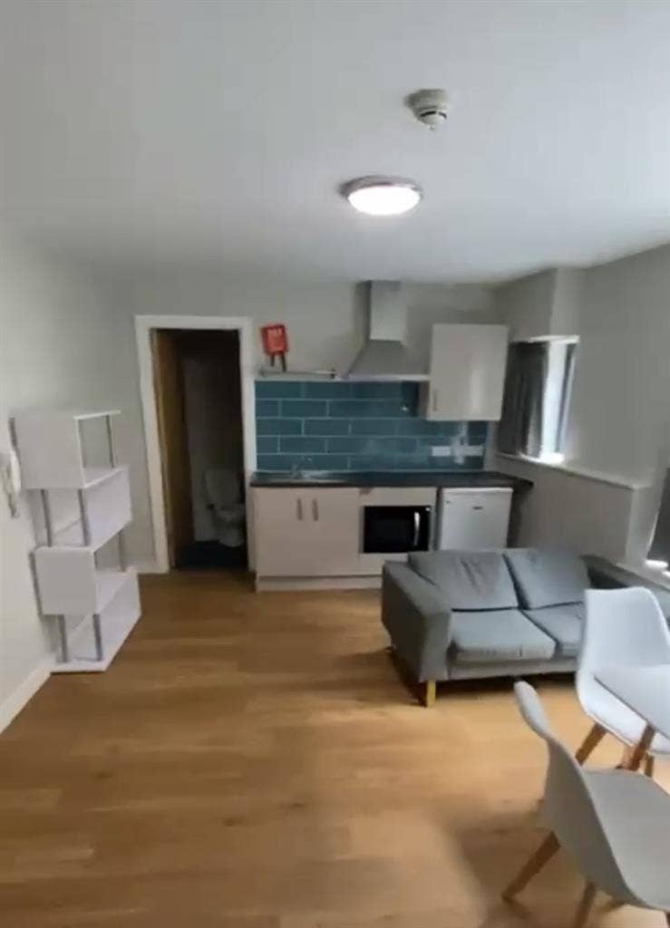 1 bedroom apartment