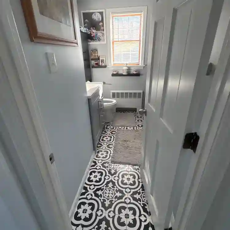 Lookin for a peaceful roommate