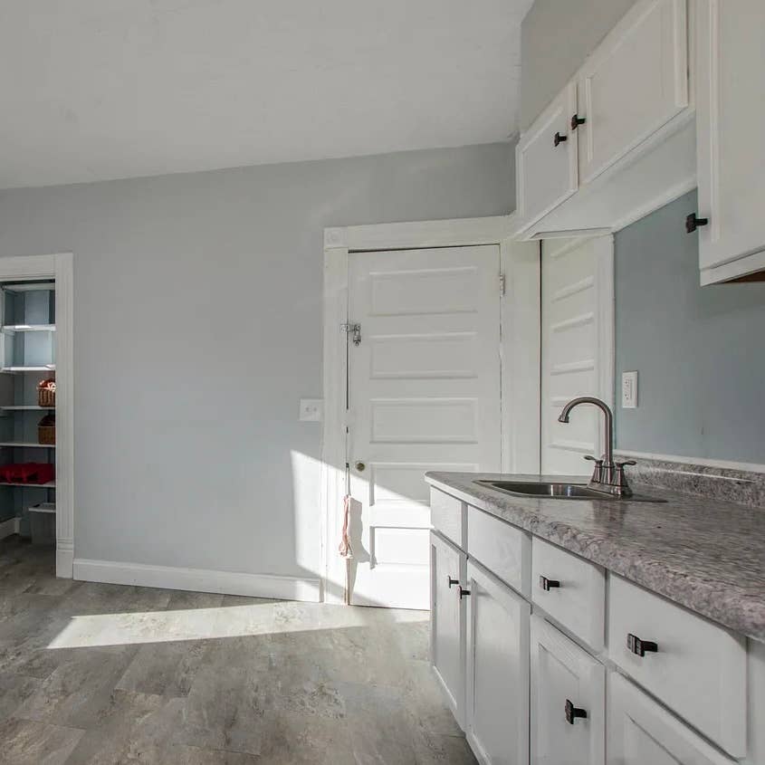 Bath Upper apartment