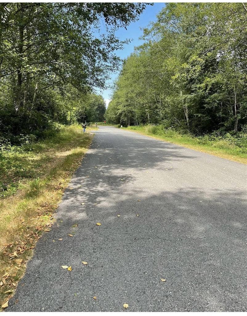 Secluded home on acreage near MC