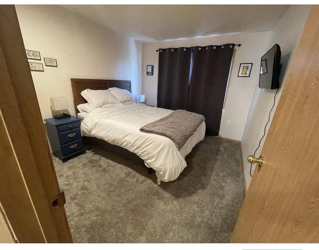 Secluded home on acreage near MC