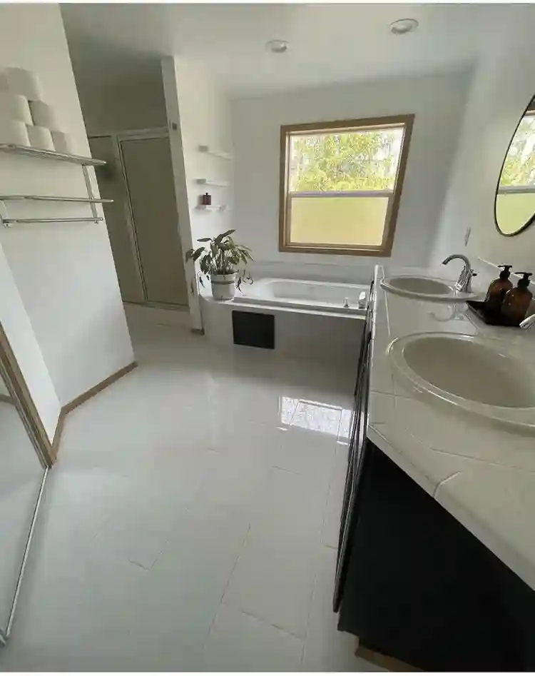 Secluded home on acreage near MC