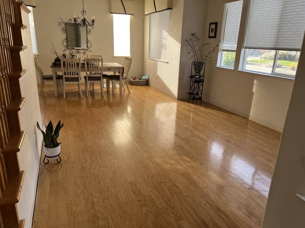Room for rent - utilities included