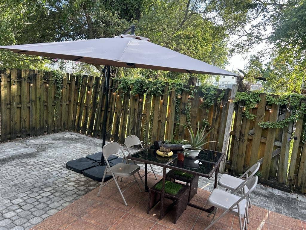 Private room shared bathroom