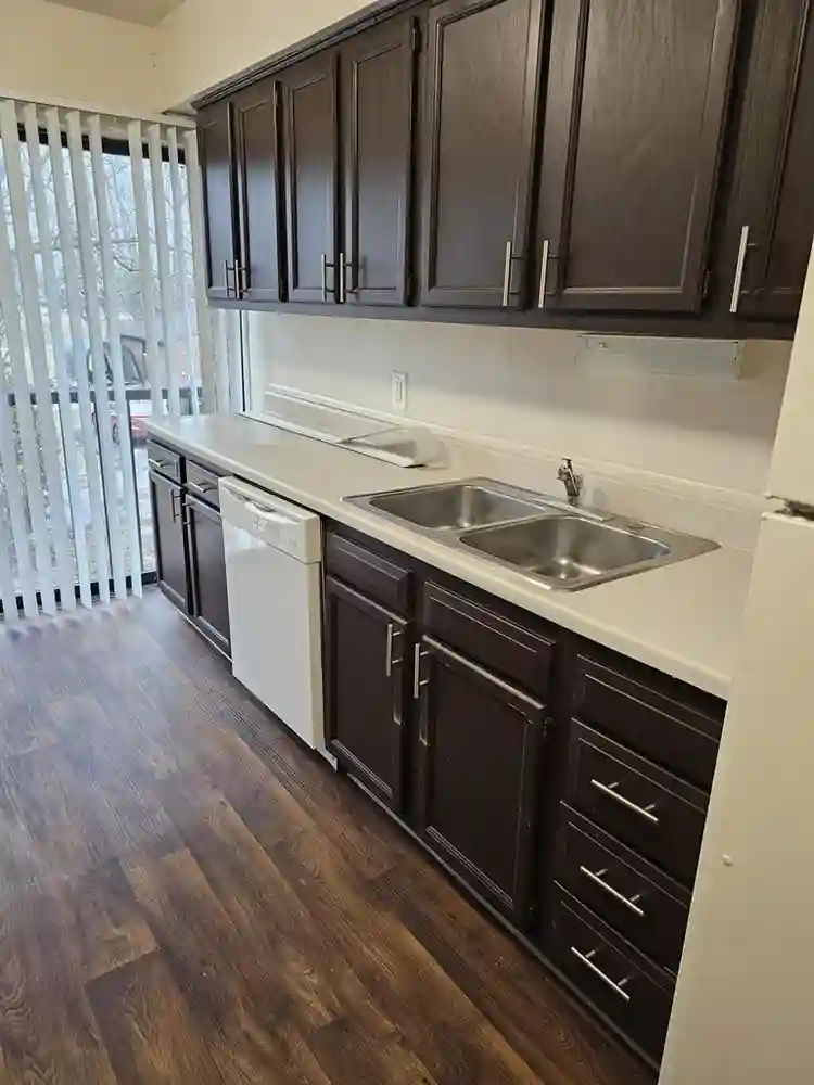 Private room and pvt bath