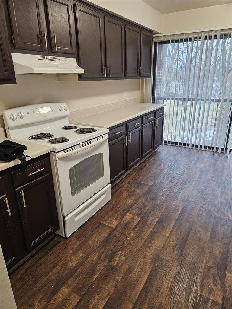 Private room and pvt bath