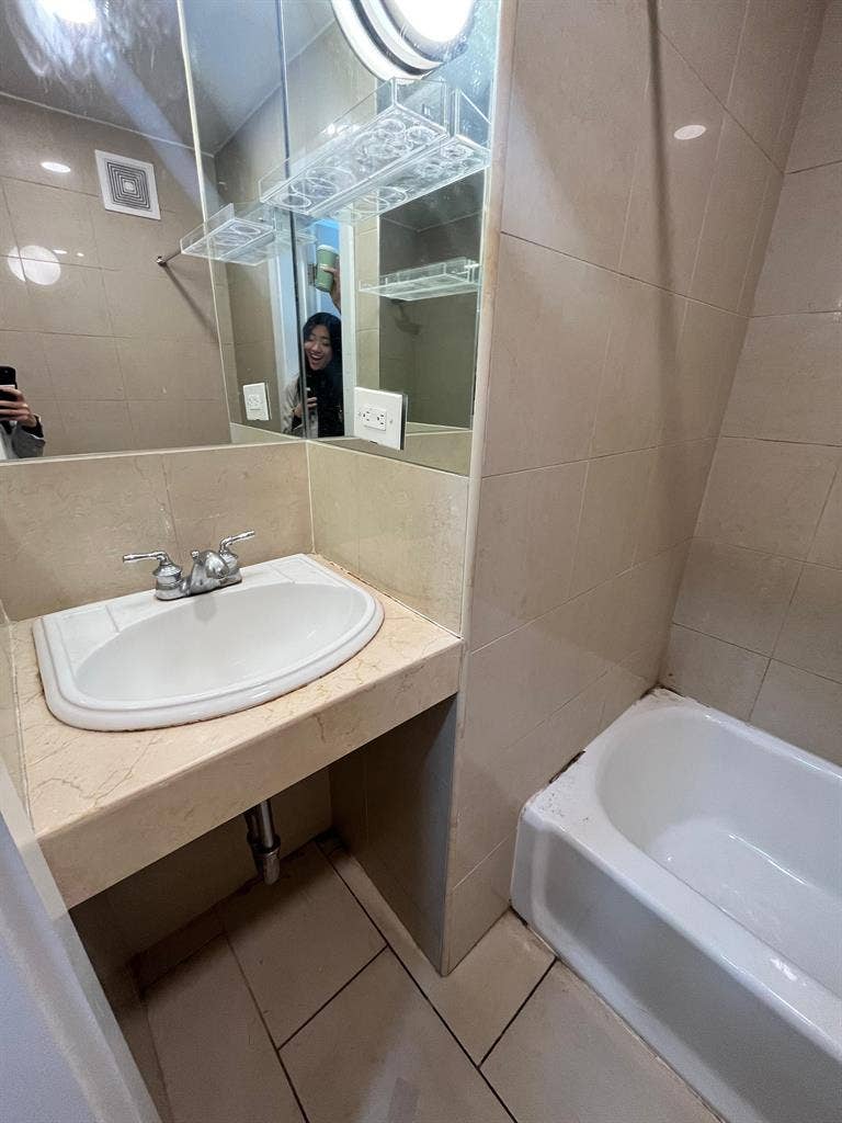 😍Incredible Deal - Midtown South😍