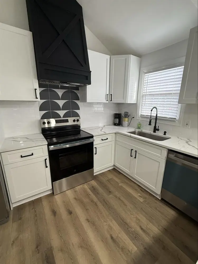 Large Room w/ Private Bath