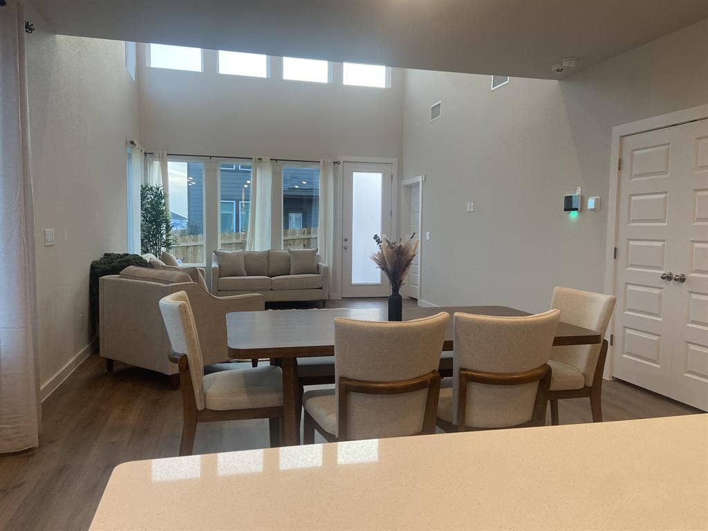 Beautiful Home you can’t pass it by