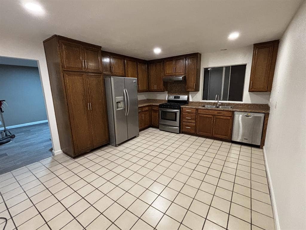 Casa/Home utilidades incluido