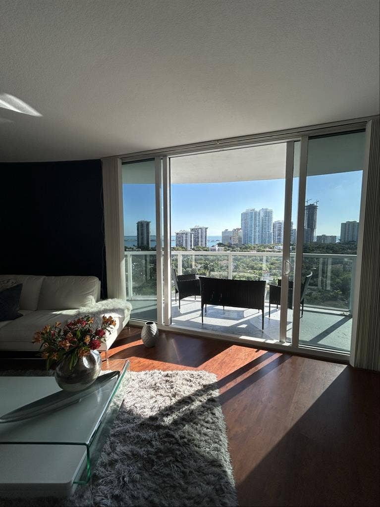 Habitación en brickell