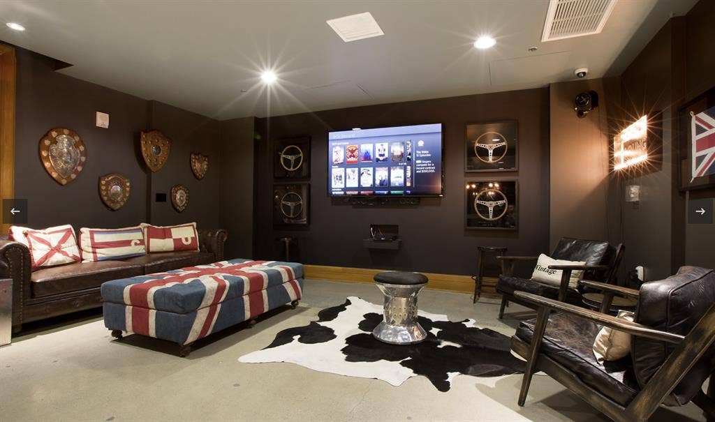 Furnished Studio in DTLA