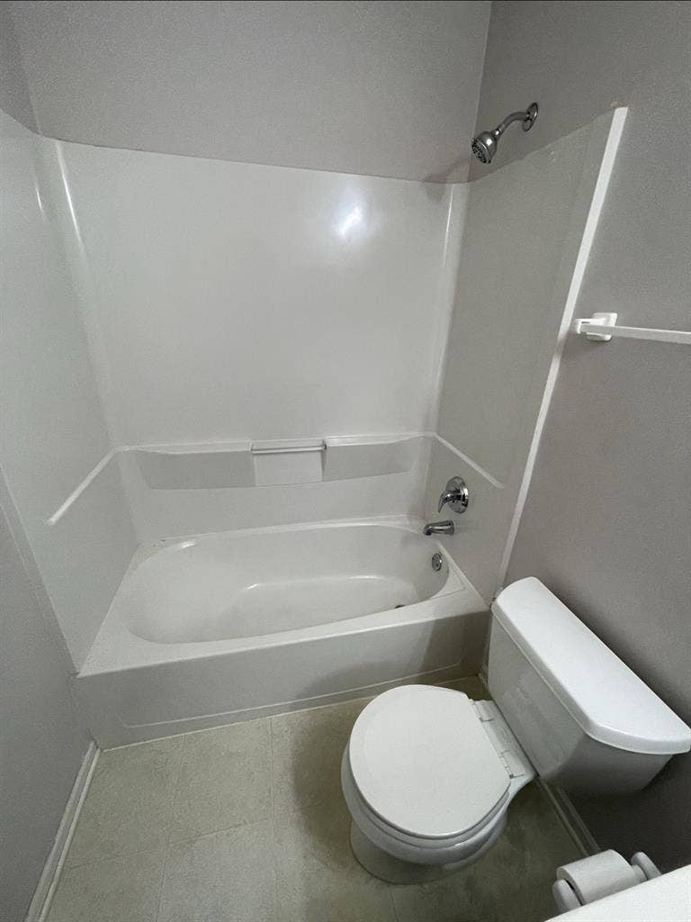Private Room and Bathroom for Rent!