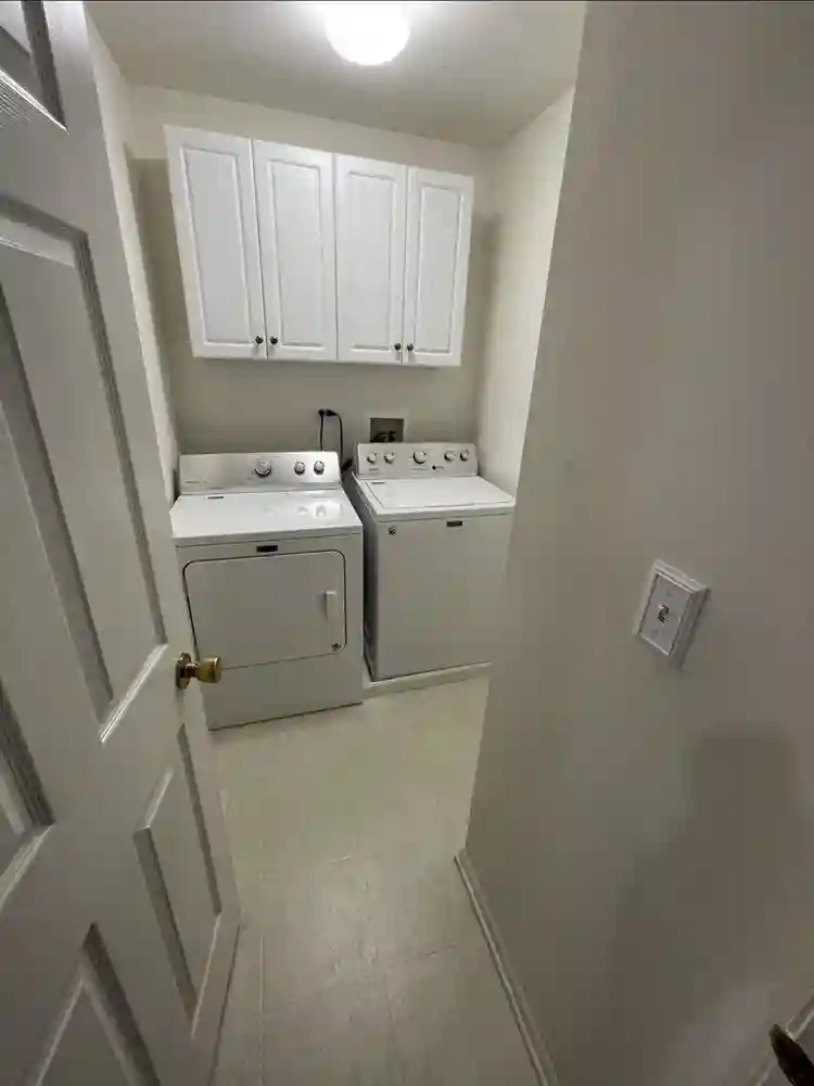 Private Room and Bathroom for Rent!