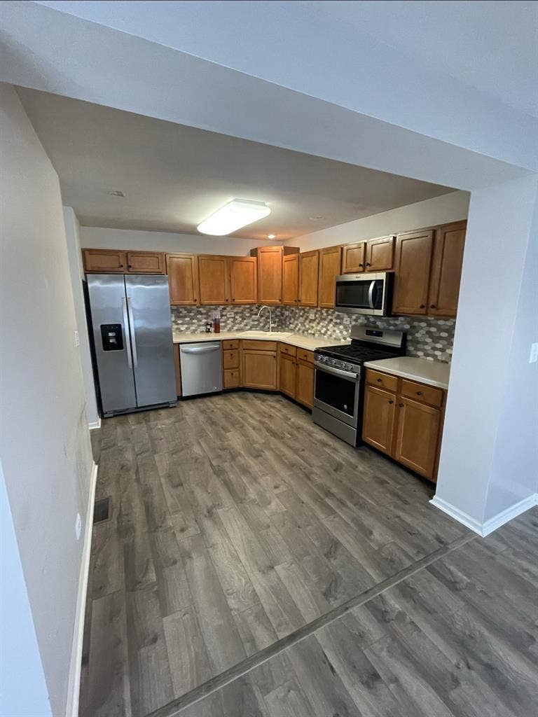 Private Room and Bathroom for Rent!