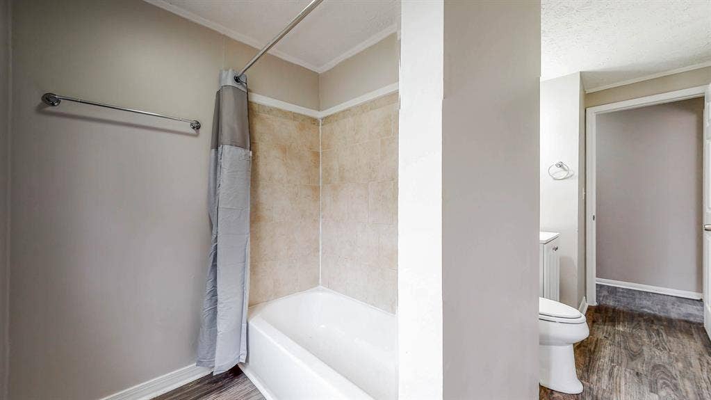 9 BR in College Park