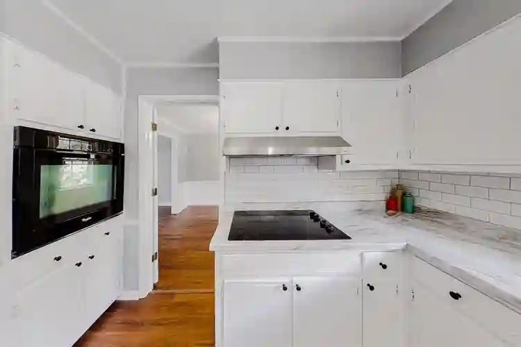 8 BR in Stone Mountain