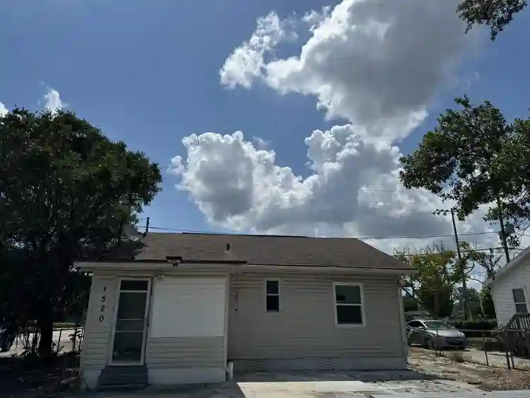 3 BR in Clearwater