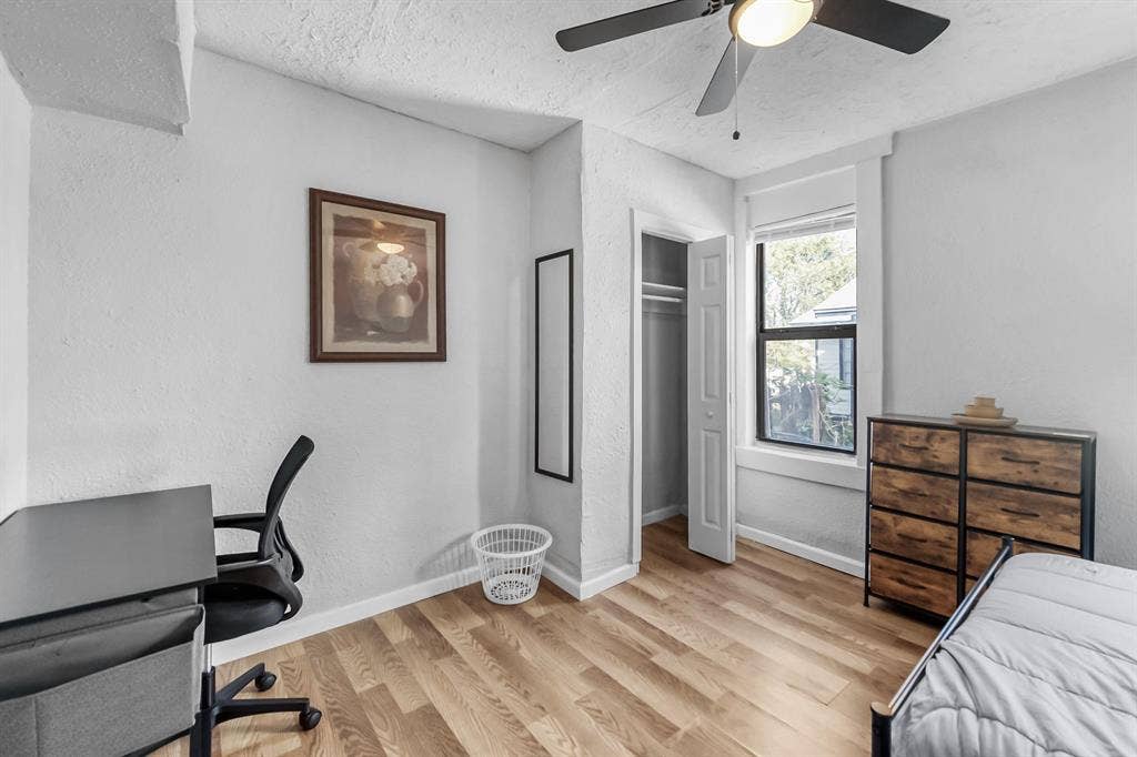 7 BR in Jacksonville