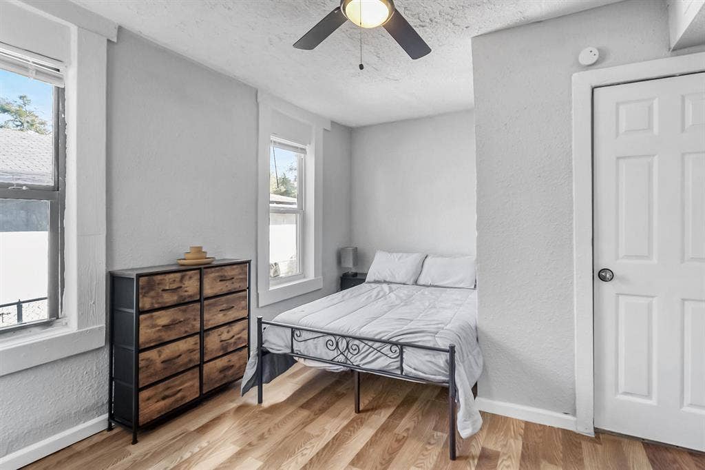 7 BR in Jacksonville