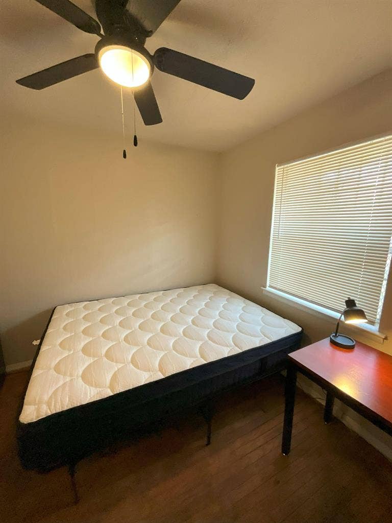 5 BR in Dallas