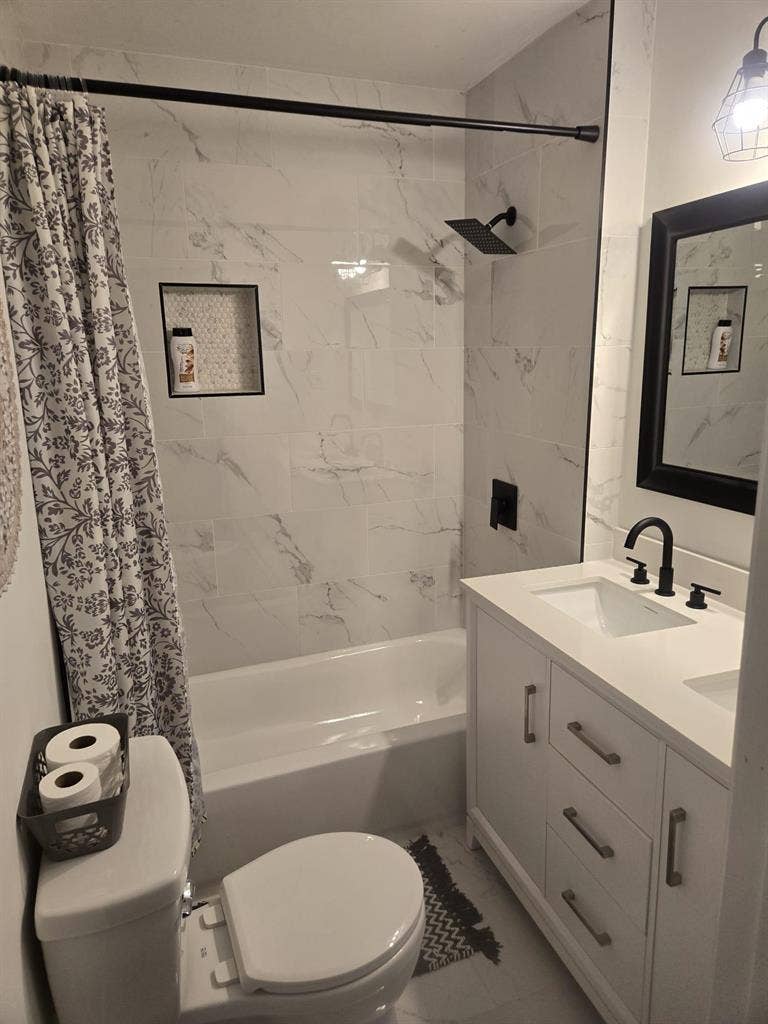 2 BR in Atlanta
