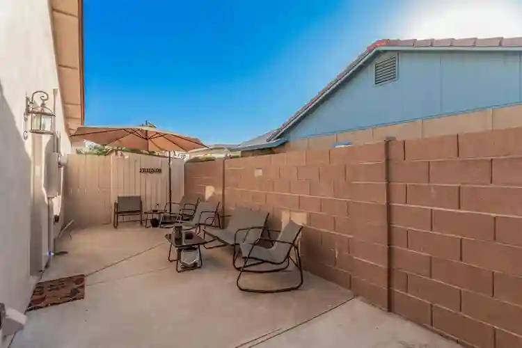 8 BR in Chandler