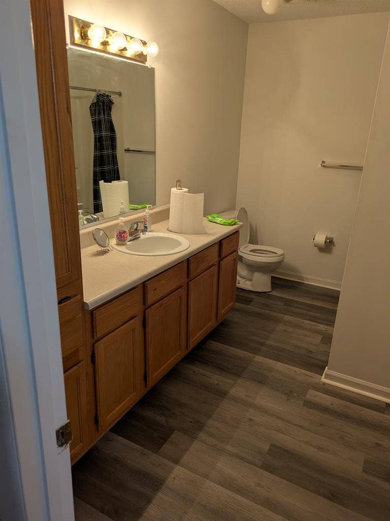 Room for rent with balcony.