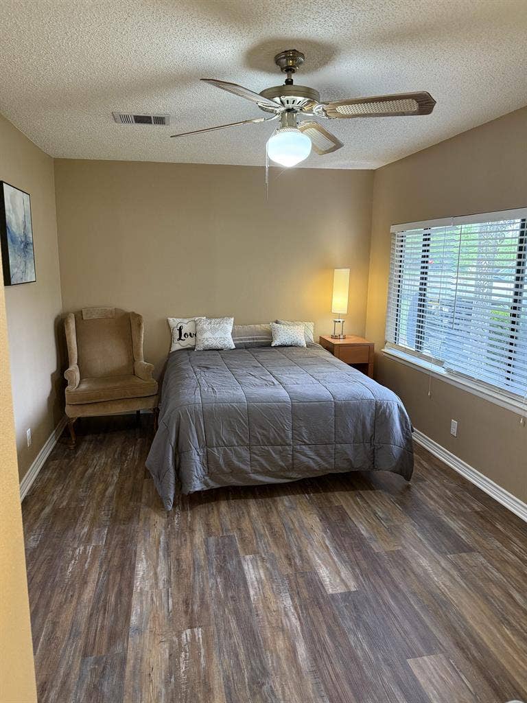 4 BR in San Marcos