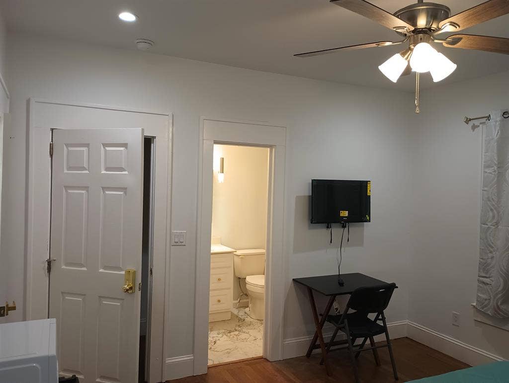 4 BR in Atlanta