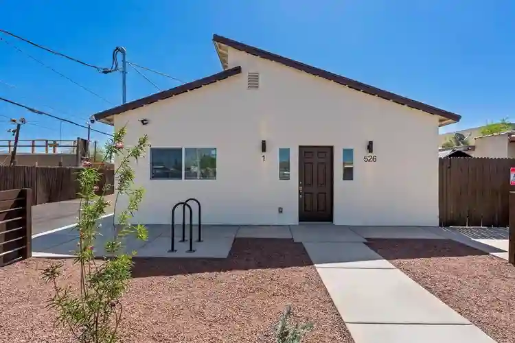 4 BR in Tucson