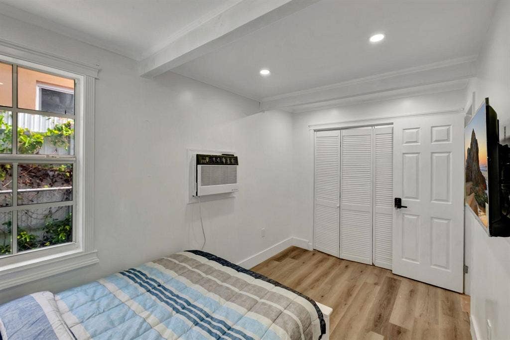 5 BR in Miami