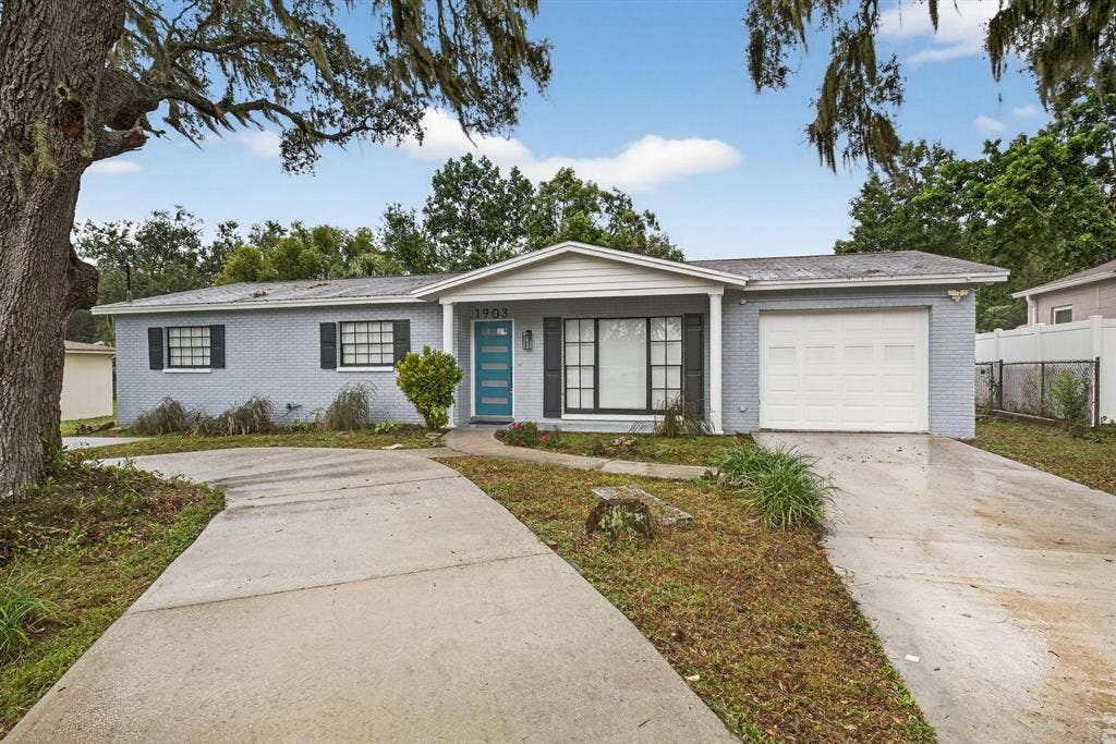 7 BR in Tampa