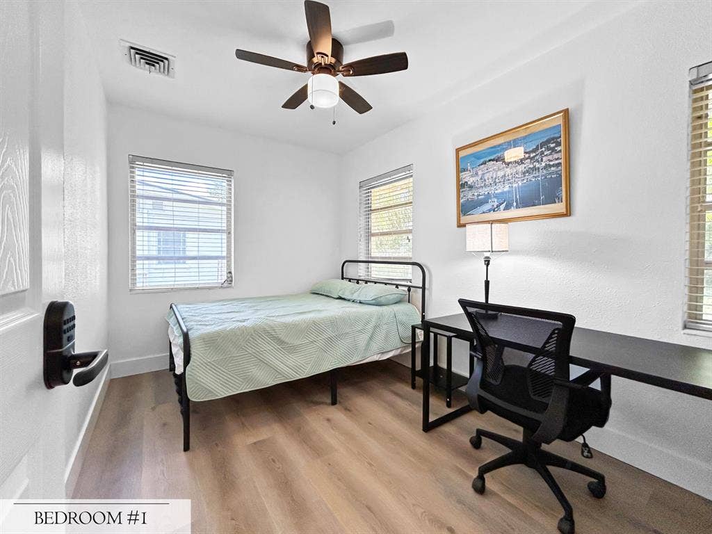 9 BR in Winter Haven