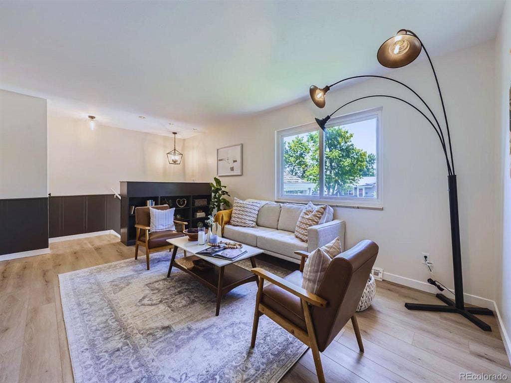 3 BR in Westminster
