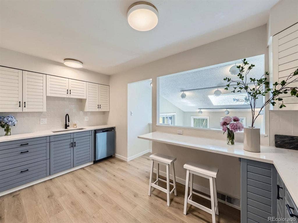 3 BR in Westminster