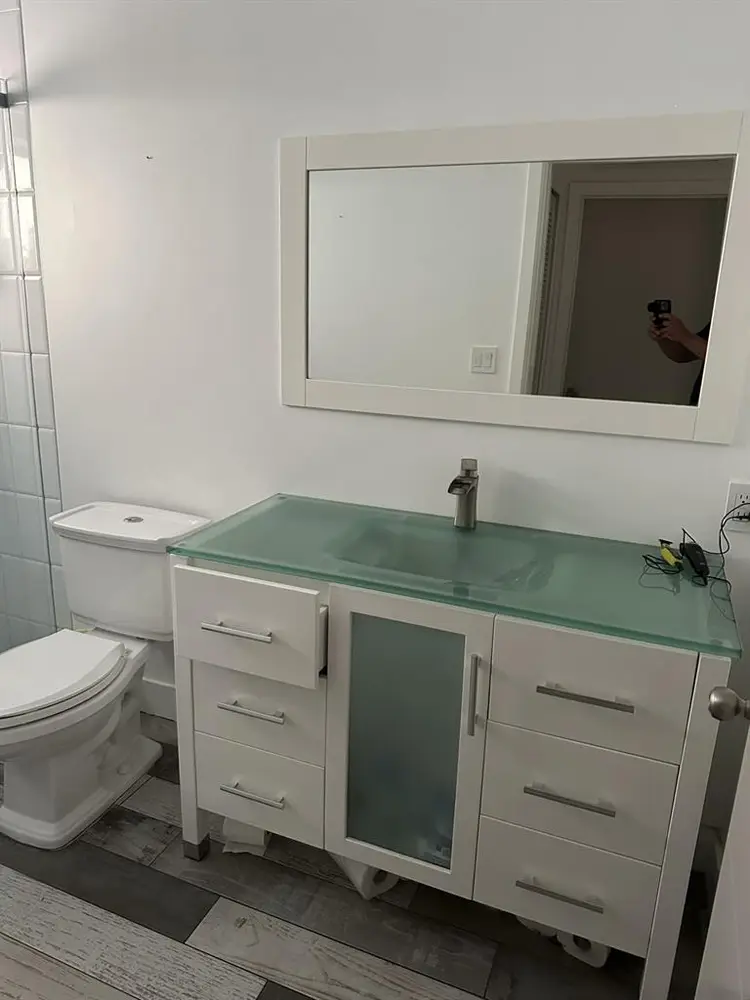 Room for rent with private entrance