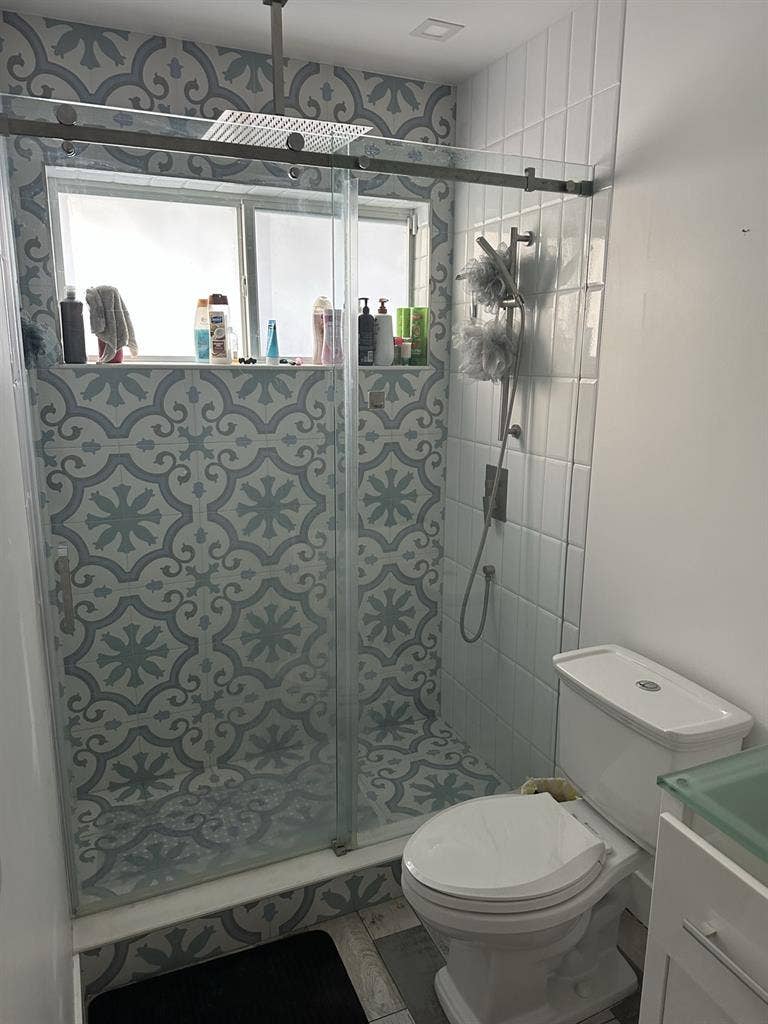 Room for rent with private entrance