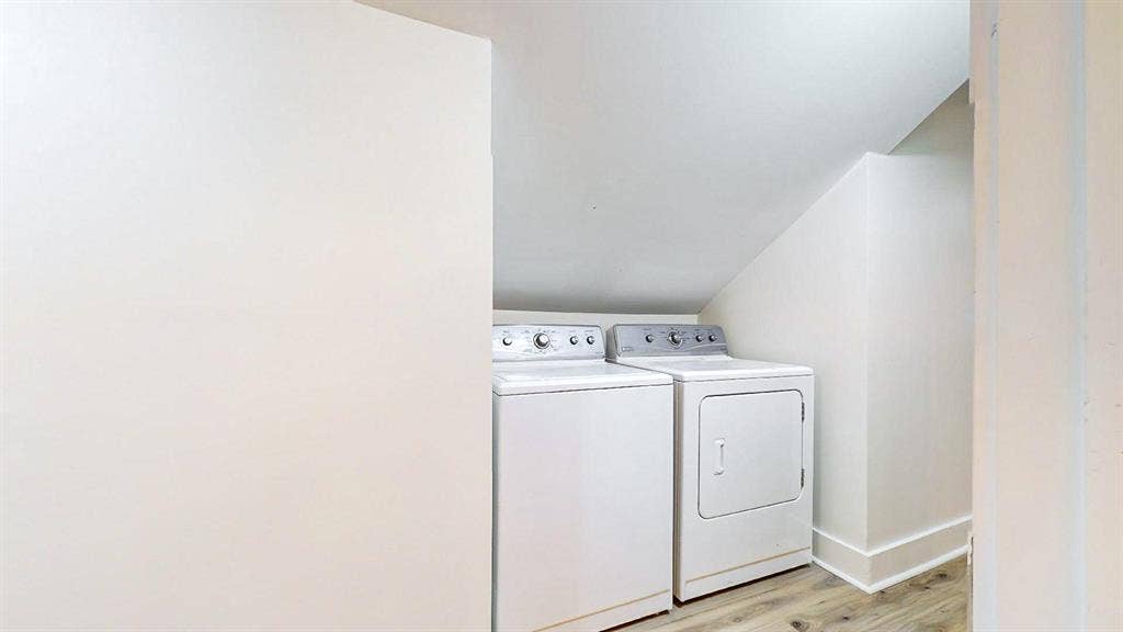 2 BR in Atlanta