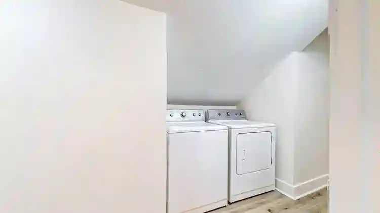 2 BR in Atlanta