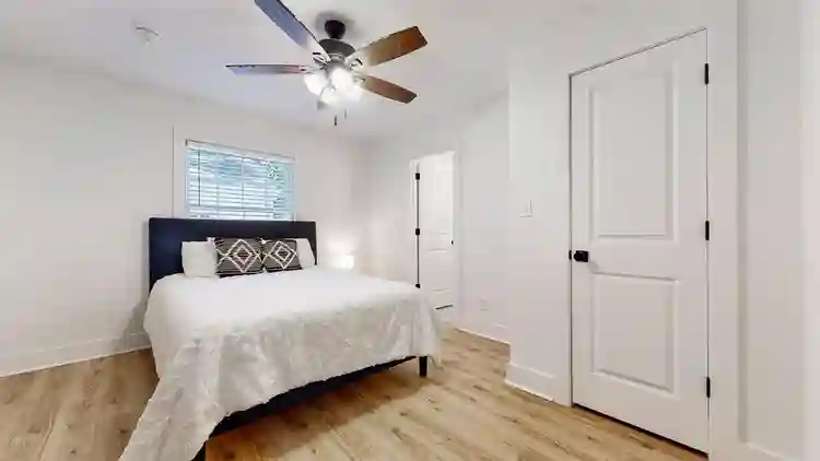 2 BR in Atlanta