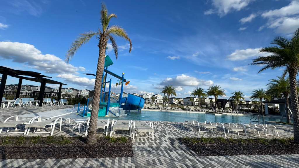 Priv. Room & Bath Near Lake Nona