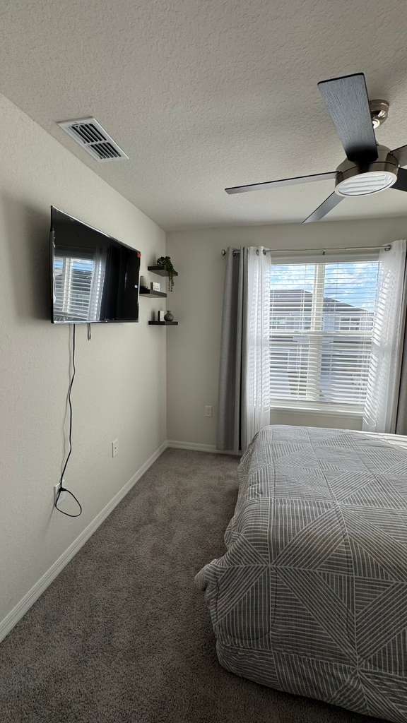 Priv. Room & Bath Near Lake Nona