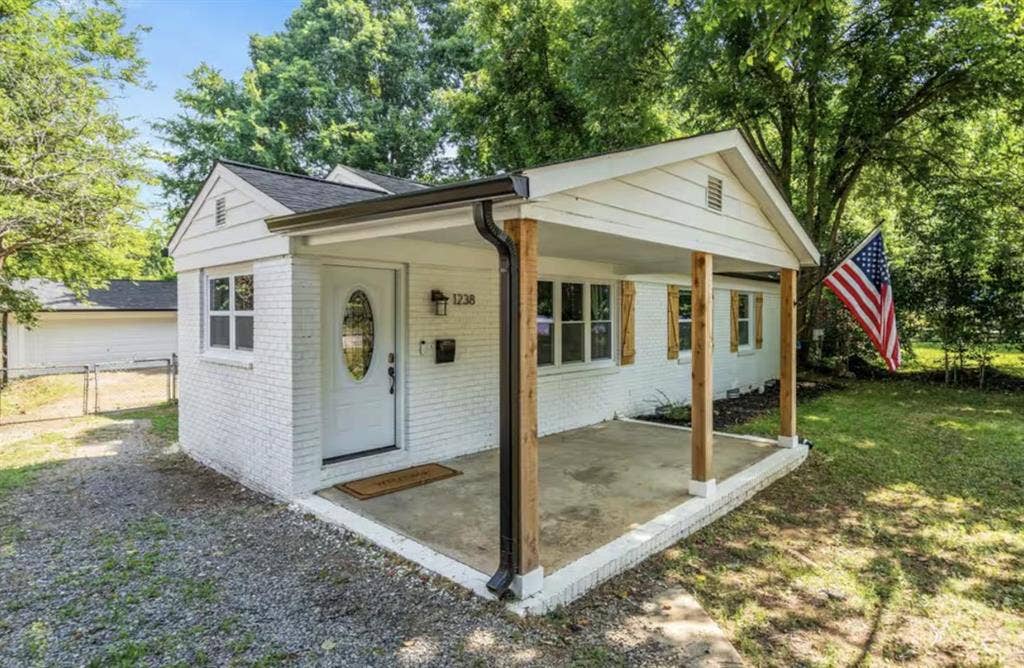 3 BR in Charlotte